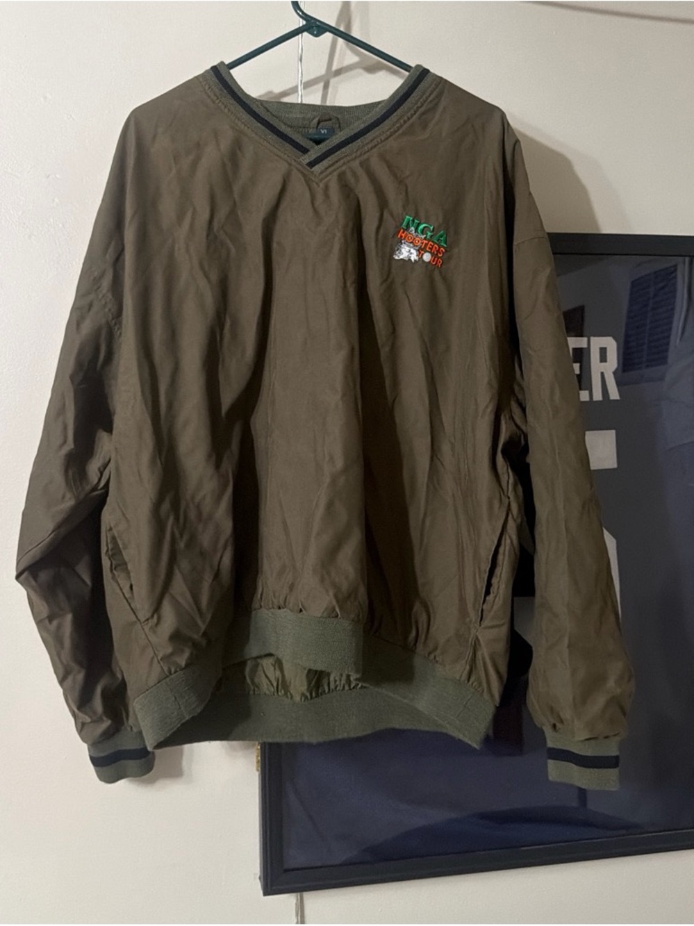 Hooters NGA Golf  Olive Green Pullover Jacket with Embroidered Logo